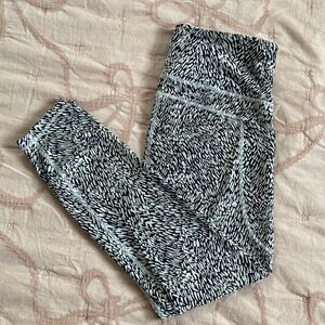 Athleta 7/8 Tight Leggings M